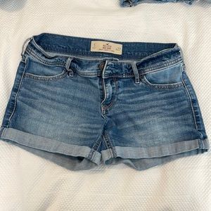 Hollister Midi Jean Shorts size 5